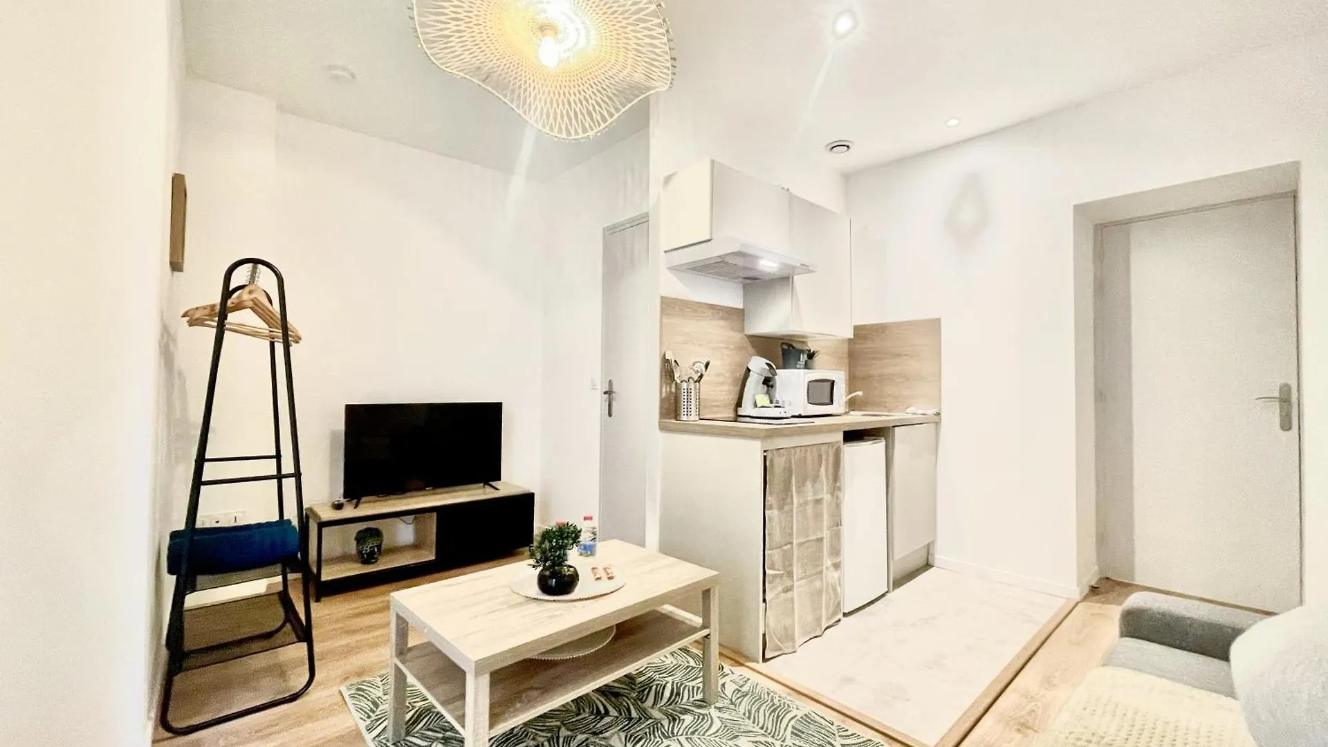 Apartment Ferienwohnung Le Jasmin Wifi Cosy Cavaillon