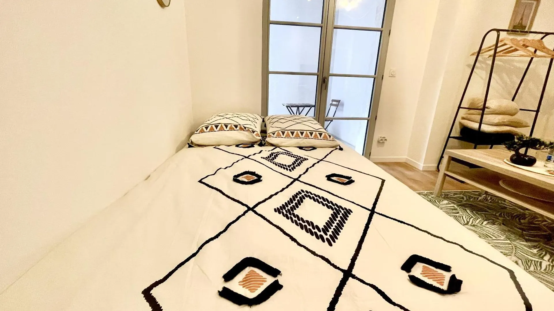 Apartment Ferienwohnung Le Jasmin Wifi Cosy Cavaillon