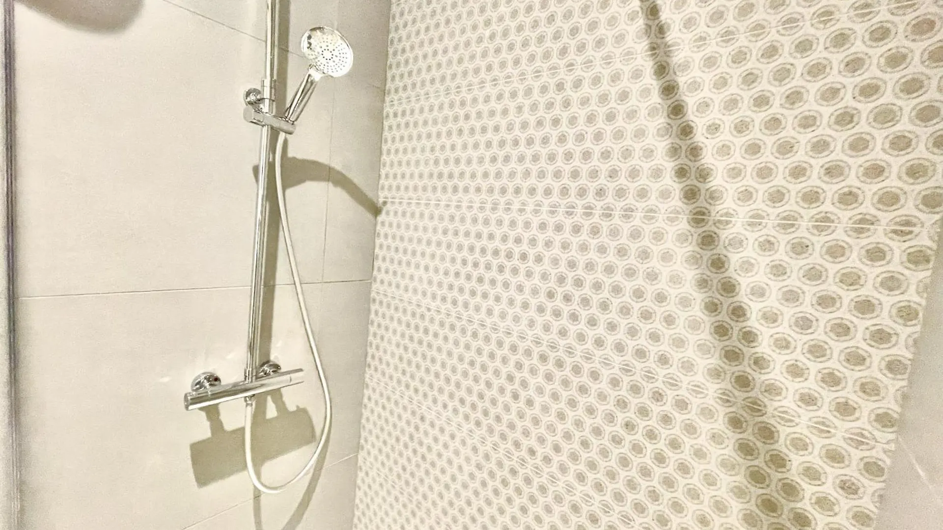 Le Jasmin Wifi Cosy Apartment Cavaillon