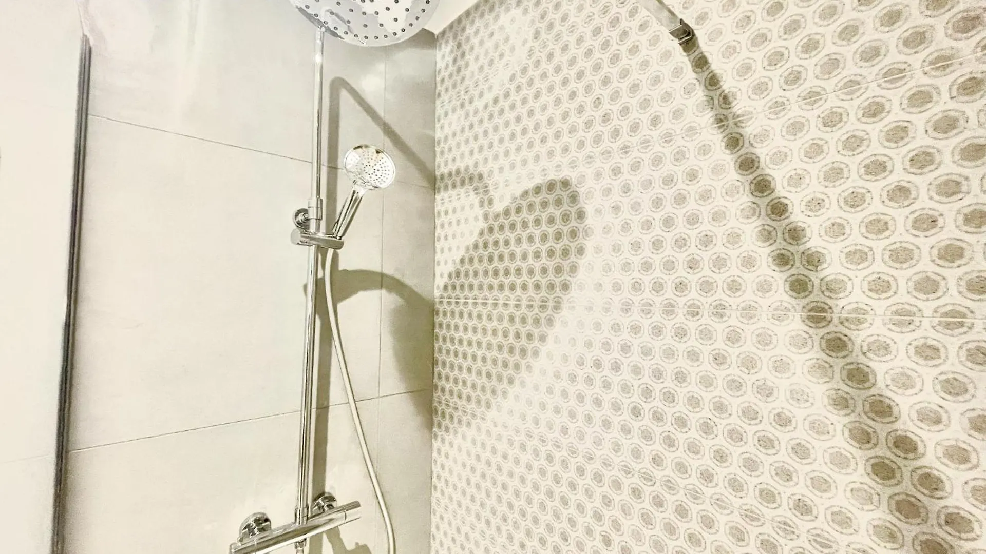 Le Jasmin Wifi Cosy Apartment Cavaillon